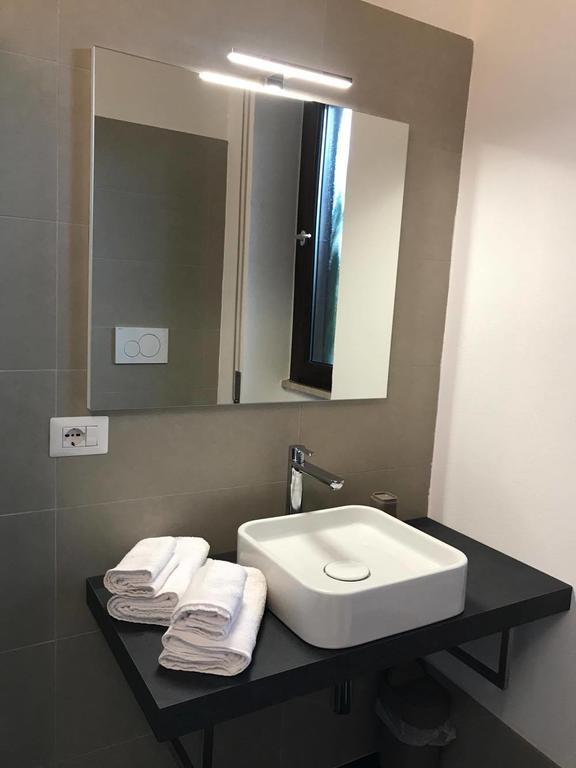 Four Rooms Guesthouse Oristano Exterior photo