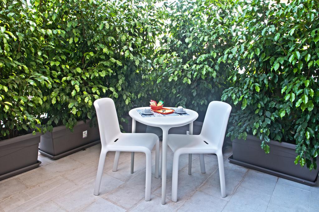 Four Rooms Guesthouse Oristano Exterior photo