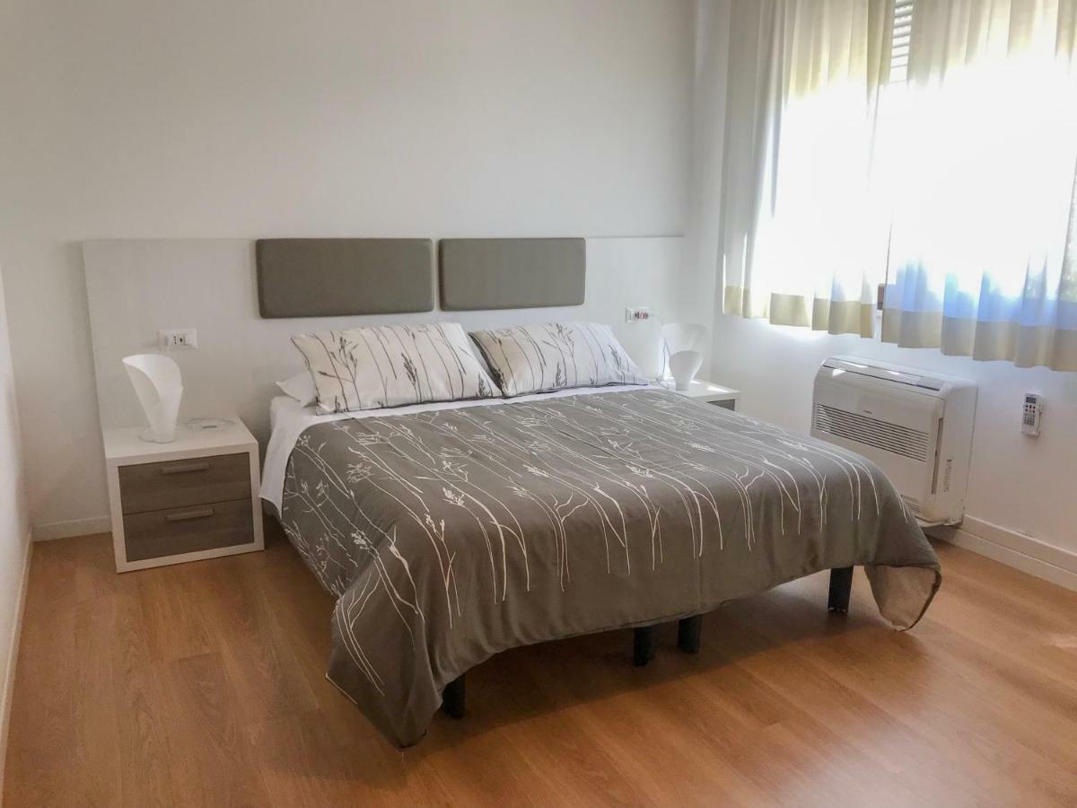 Four Rooms Guesthouse Oristano Exterior photo