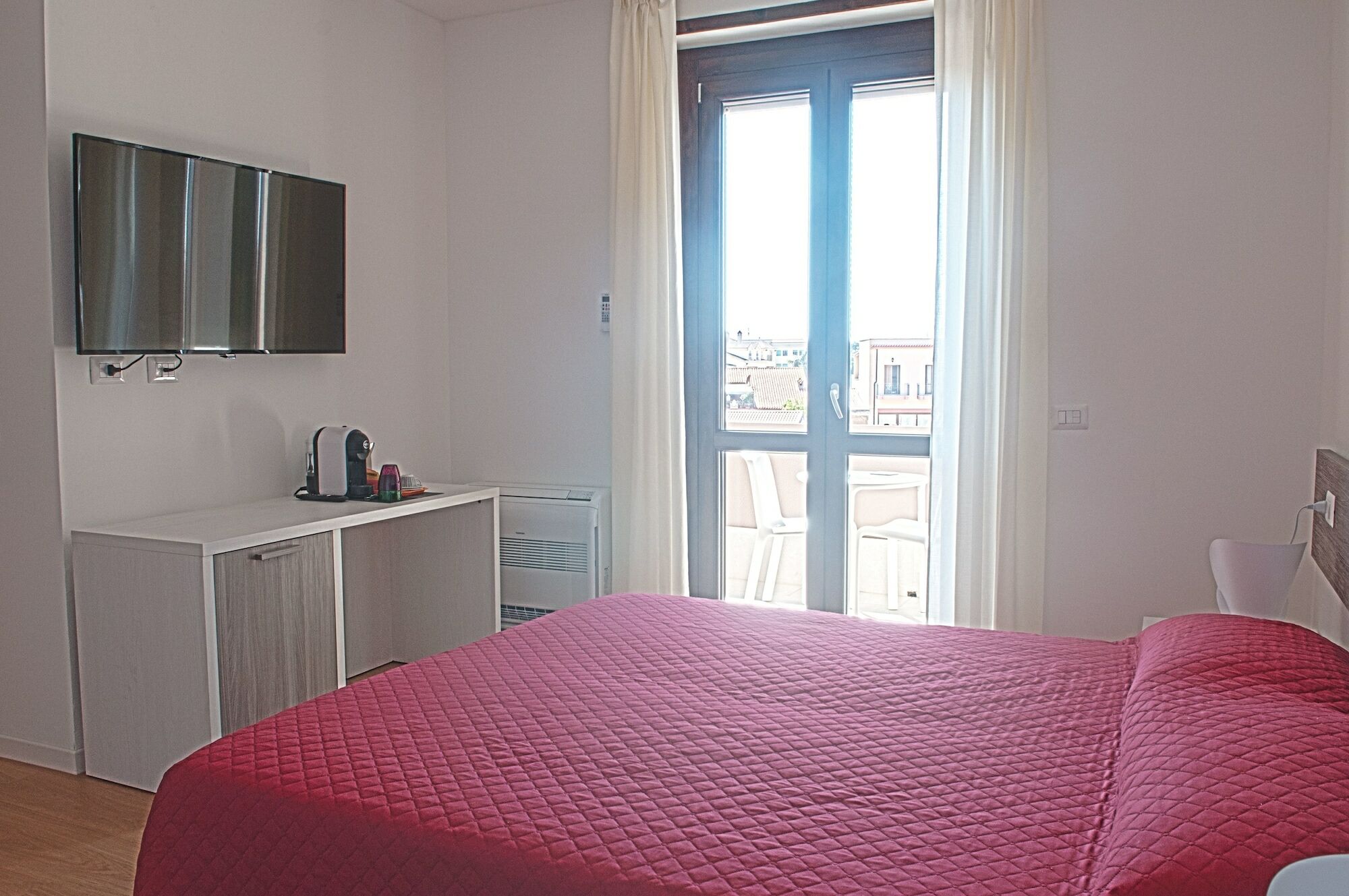 Four Rooms Guesthouse Oristano Exterior photo